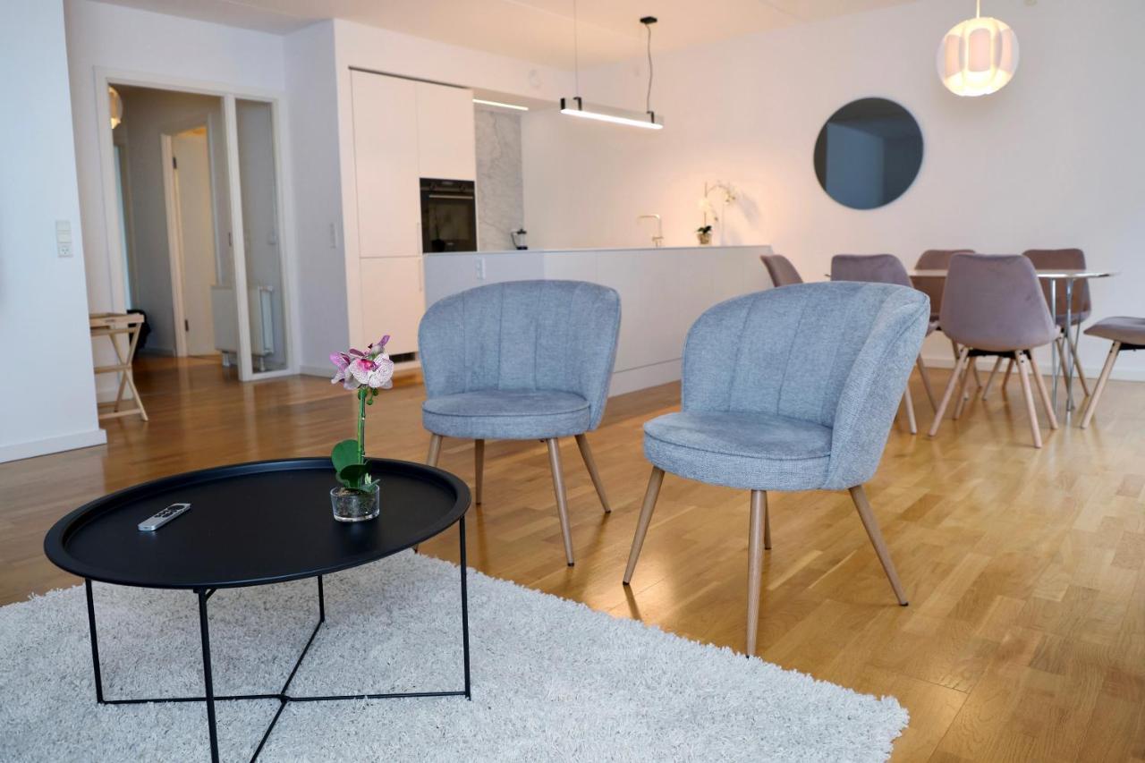 Scandi-Hygge 2 Bedroom Apartment In Charming Christianshavn Копенхаген Екстериор снимка