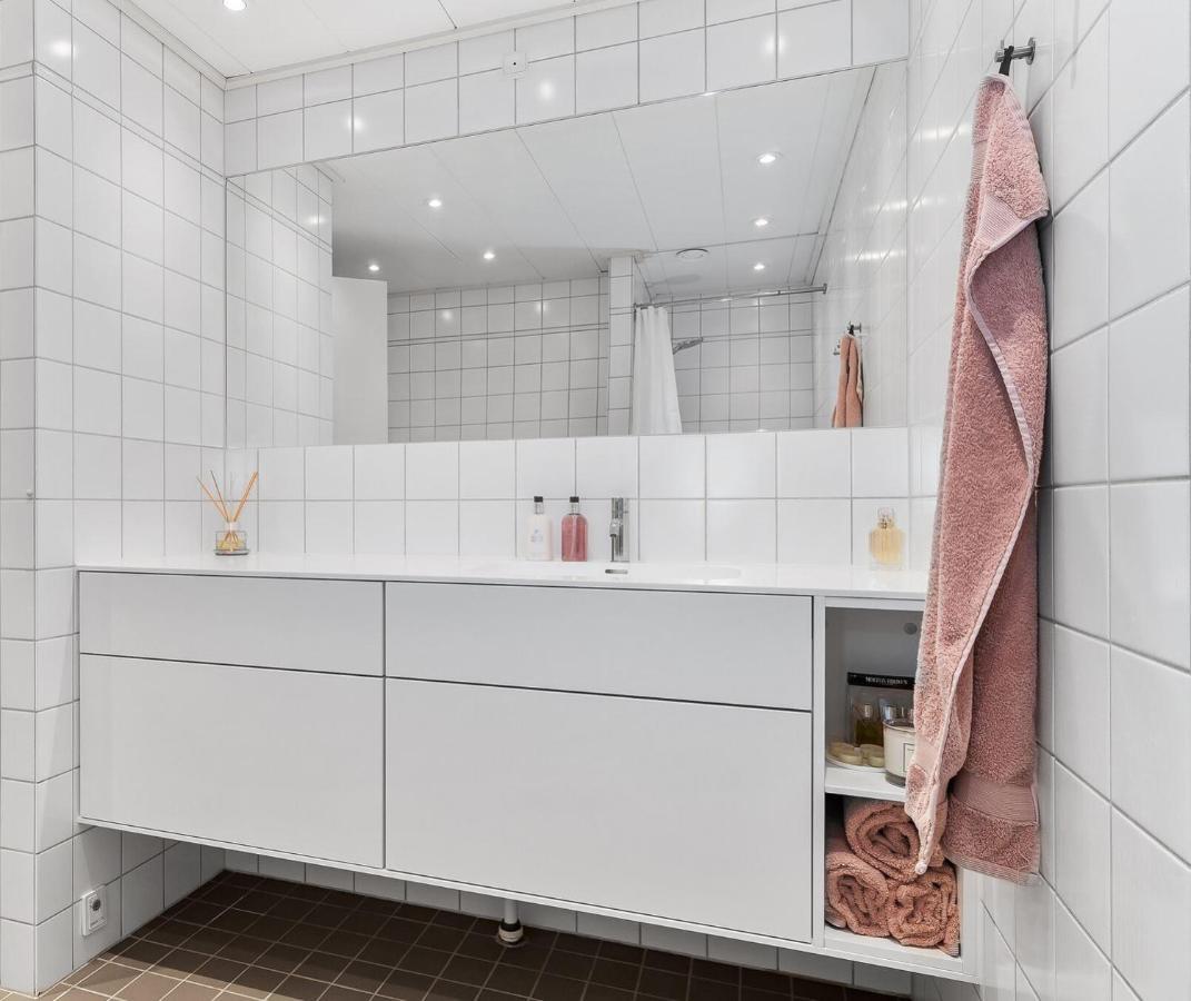 Scandi-Hygge 2 Bedroom Apartment In Charming Christianshavn Копенхаген Екстериор снимка