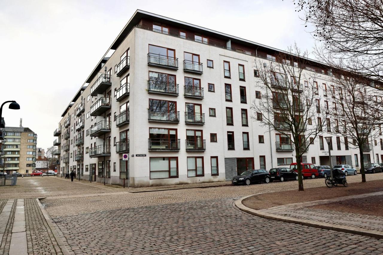 Scandi-Hygge 2 Bedroom Apartment In Charming Christianshavn Копенхаген Екстериор снимка